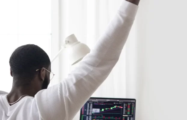 Pourquoi le COBOL est toujours pertinent en 2023 ?